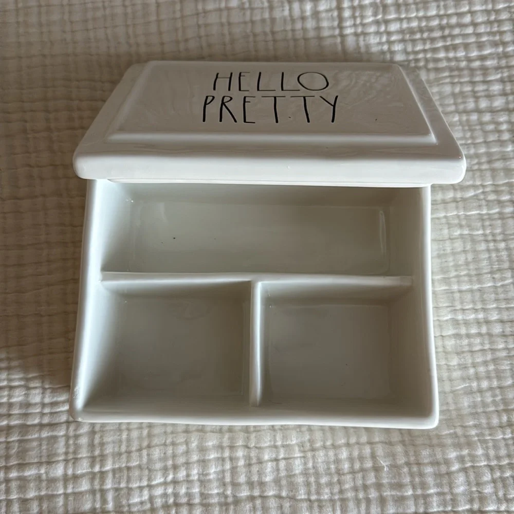 Rae Dunn Ceramic Storage/Jewelry Box